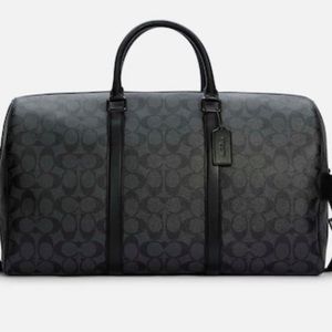 Coach Trekker 52 In Signature Canvas- Duffel bag unisex